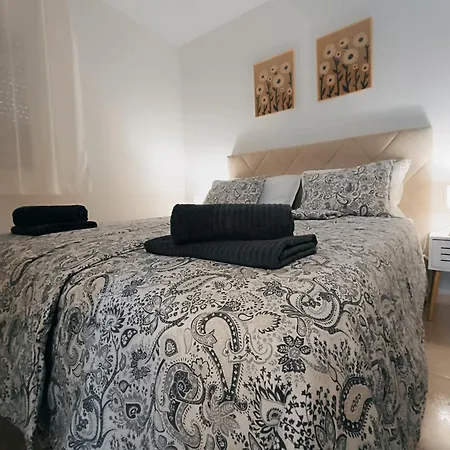 Zola Sea View Apartment, Vistas