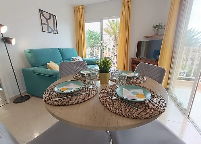 Zola Sea View Apartment, Vistas Daire *